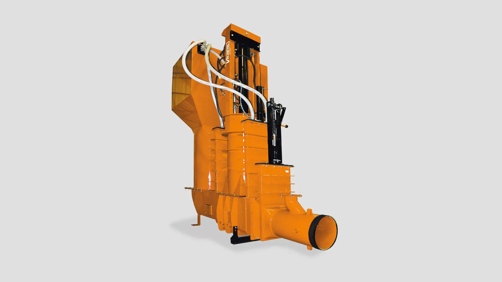 Hydraulic piston pump for solid or semi-solid manure
