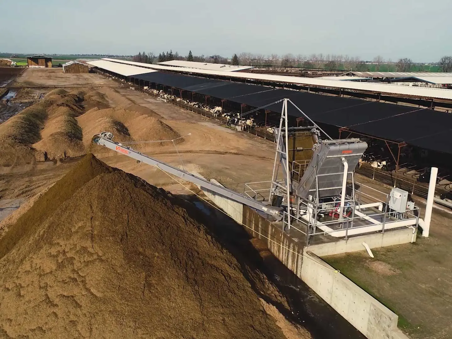 Un syst&#232;me de s&#233;paration simple et enti&#232;rement automatis&#233; pour la ferme Top O’ The Morn